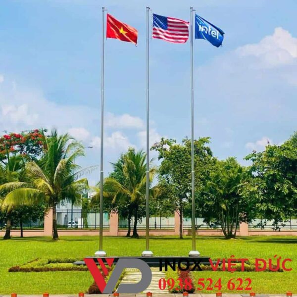 cột cờ inox ngoài trời cao 10m tại cơ quan nhà nước