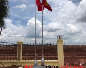 Cột cờ inox 6m tại sân bay long thành