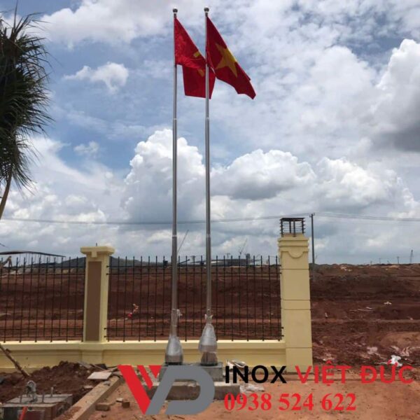 Cột cờ inox 6m tại sân bay long thành