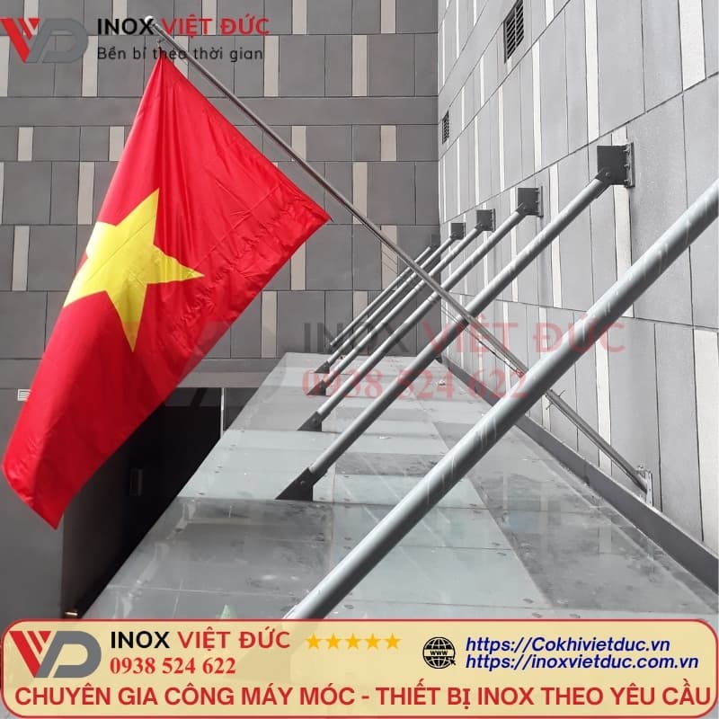 Cột cờ Inox