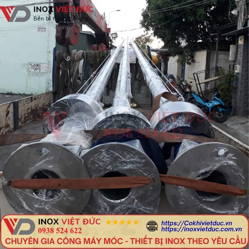 Thi công cột cờ