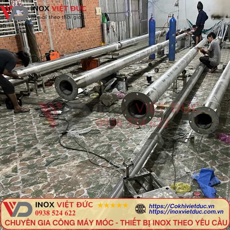 Xưởng gia công cột cờ inox