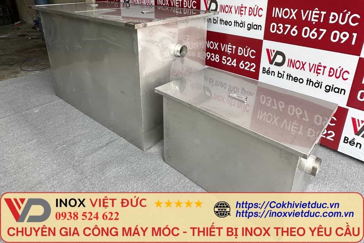 Bể Tách Dầu Mỡ Nhà Hàng 150L 10 Bể Tách Dầu Mỡ Nhà Hàng 150l – 3 ngăn lọc rác tách mỡ, hàn TIG kín, hiệu suất 95%, Inox Việt Đức.