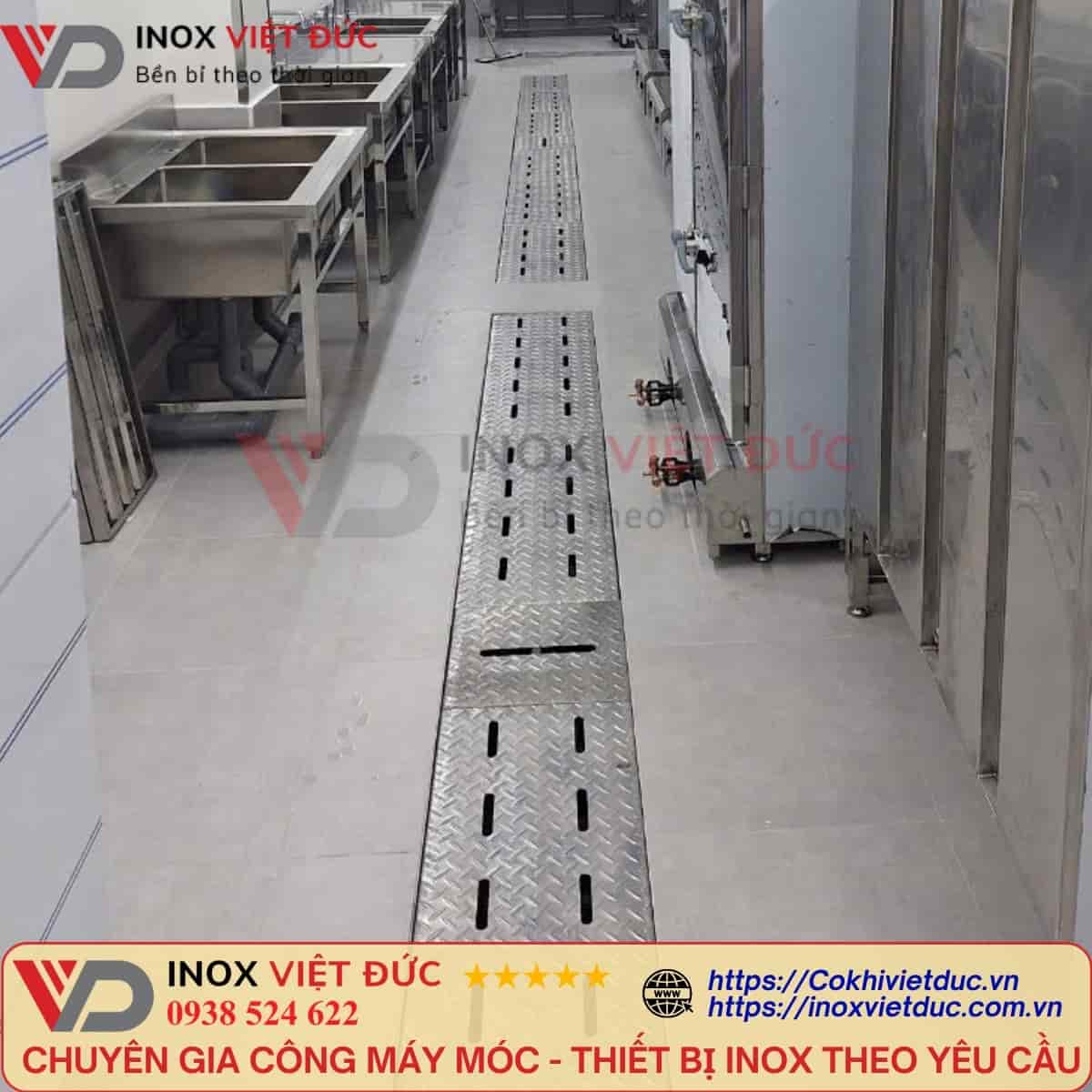 Thoát sàn inox dạng chữ nhật với vỉ thu nước tháo rời dùng cho hệ thống thoát nước sàn