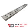 Vỉ thoát sàn inox dạng mương chữ nhật 304 với mặt vỉ thu nước và thân mương gia công theo yêu cầu